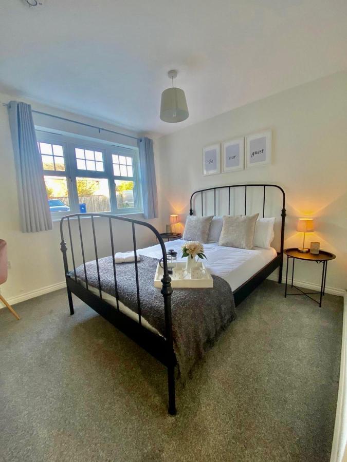 Apartament Chase Heights Rugeley Zewnętrze zdjęcie