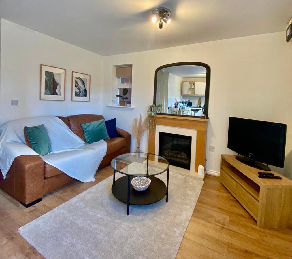 Apartament Chase Heights Rugeley Zewnętrze zdjęcie